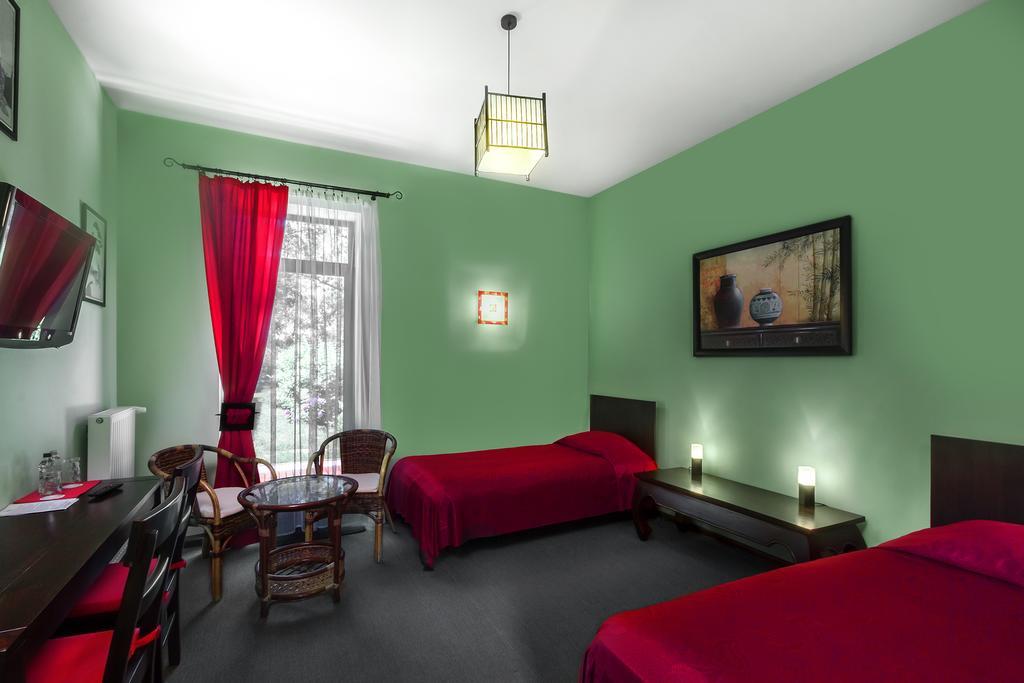 Palac Nieznanice Zabytek Goscinny Ze Spa 客房 照片